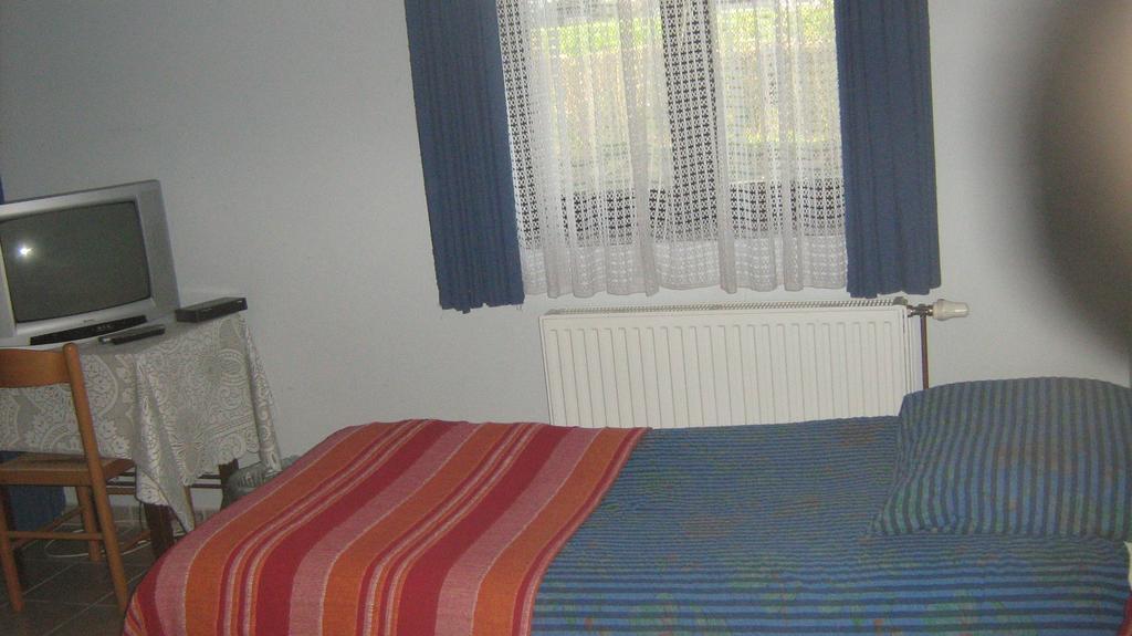 Farm Stay Lackovic Bilje Chambre photo